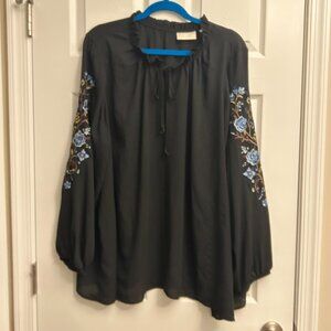 BELLE by KIM GRAVEL black embroidered peasant top (3X)